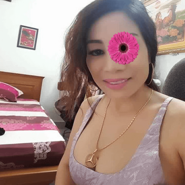 Ngọc Mai - Quý bà hồi xuân TT Lộc Ninh tìm phi công có kỹ năng làm tình